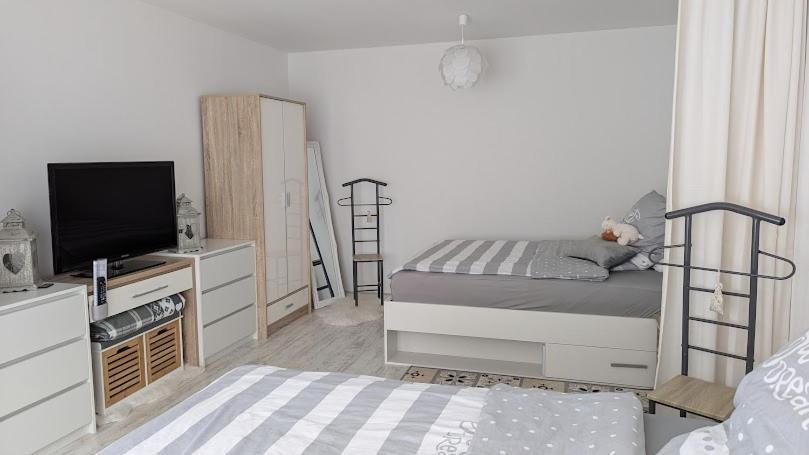 Tom13 Apartment คอนเงิน ภายนอก รูปภาพ