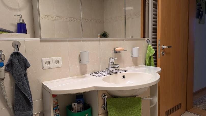 Tom13 Apartment คอนเงิน ภายนอก รูปภาพ